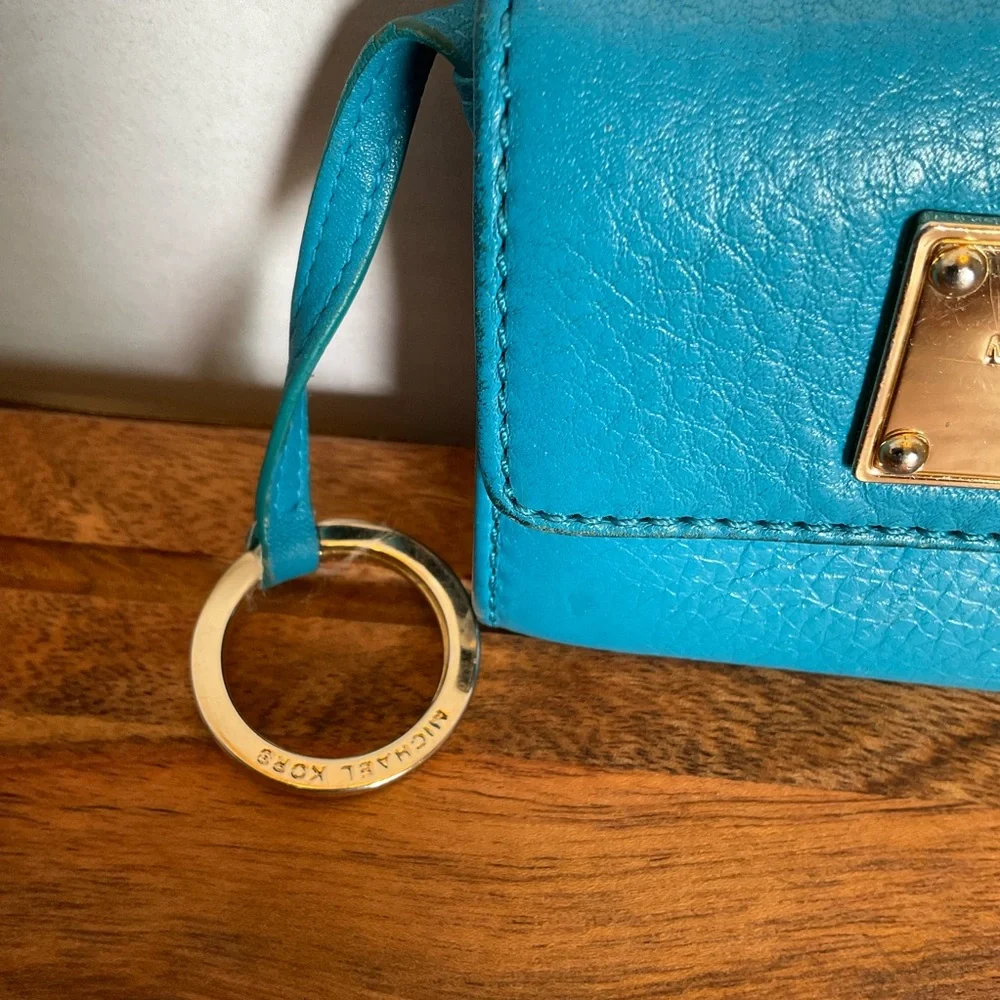 Michael Kors Blue Leather Wallet key chain